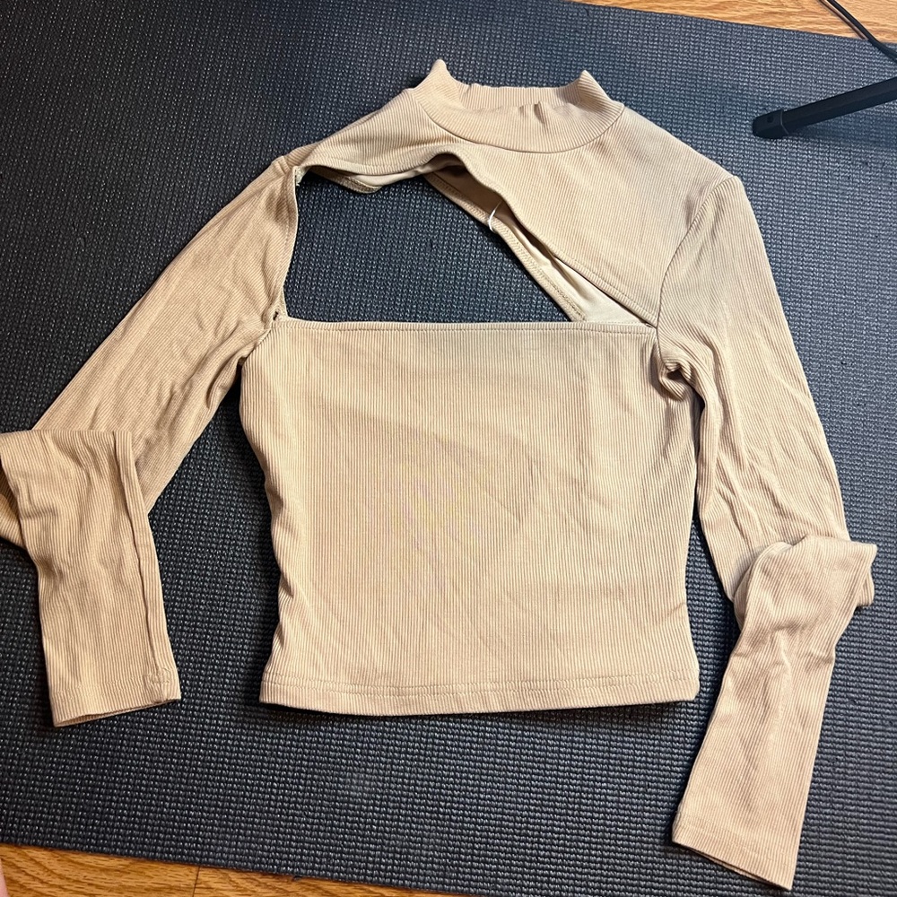 Tiger mist top